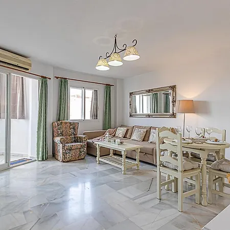 Apartament 797 - Amplio Piso 4 En El Centro De Arroyo De La Miel *