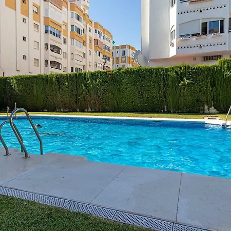 Apartament 797 - Amplio Piso 4 En El Centro De Arroyo De La Miel *